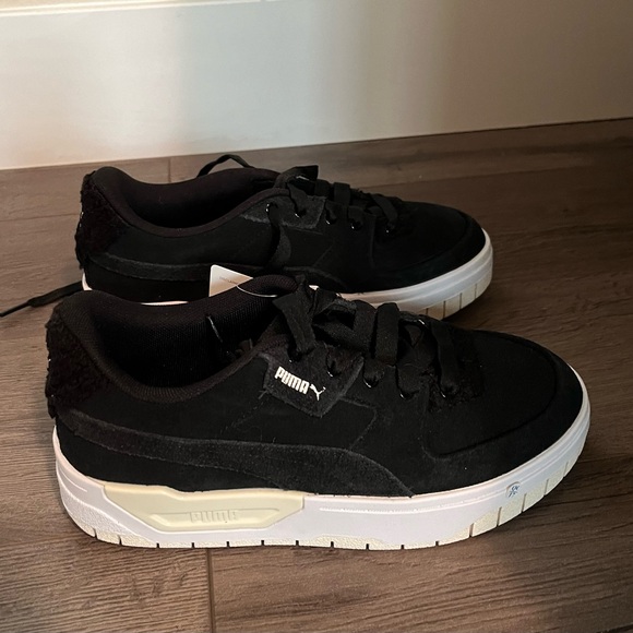 Puma Cali Dream Teddy Size 8 - Picture 2 of 5
